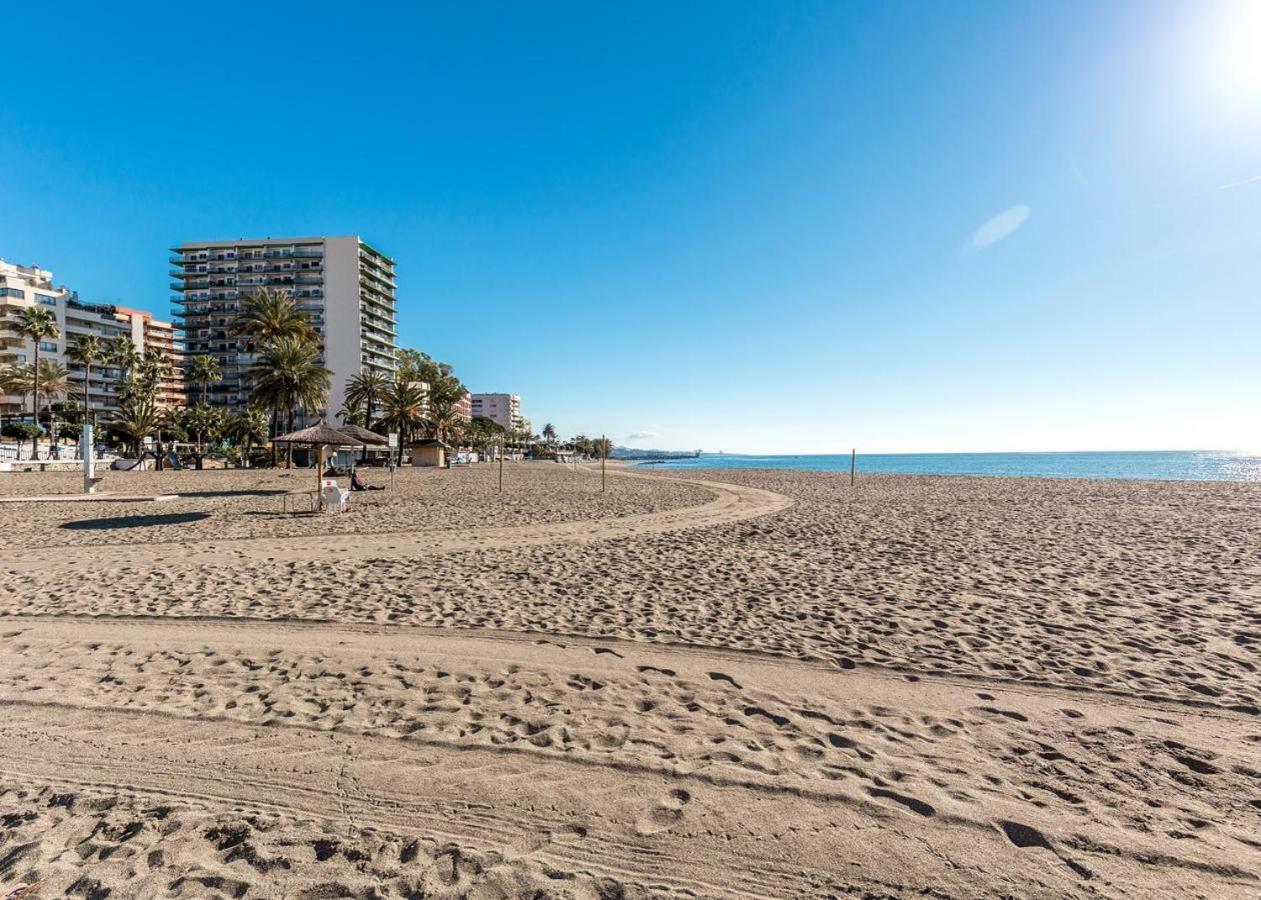 Edificio Plaza Apartment Marbella Bagian luar foto